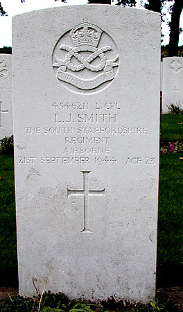 Leslie J. Smith - Headstone 1