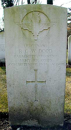 Roy G.W. Dodd - Headstone 1