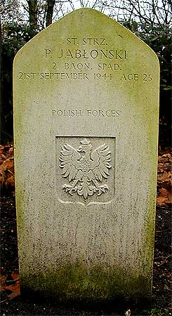 Piotr Jablonski - Headstone 1