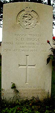 Stanley D. Biggs - Headstone 1