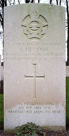 Semon Lievense - Headstone 1