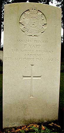 Francis Yapp - Headstone 1