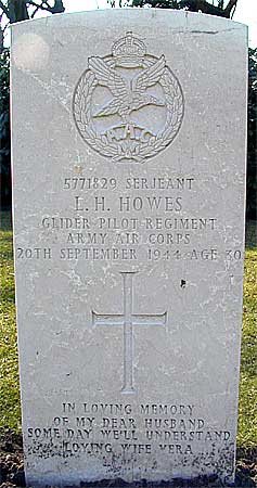 Lawrence H. Howes - Headstone 1